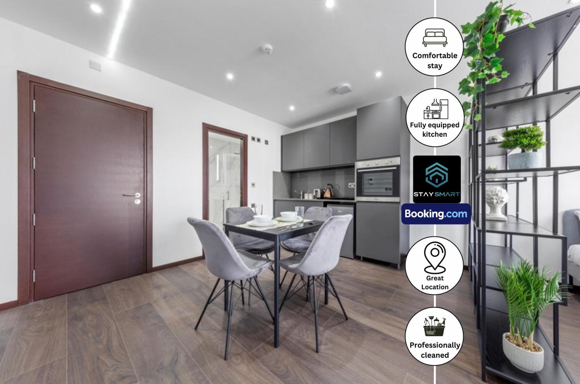 Stylish Studio Apt By Stay Smart Short Lets & Serviced Accommodation Woodstock With Free Wifi Лондон Екстериор снимка